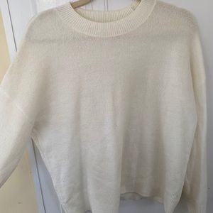 BP white sweater